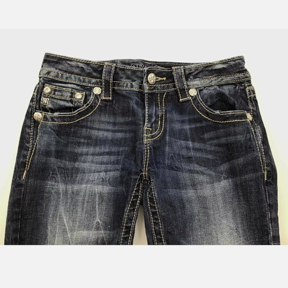 Miss Me cuffed Denim Blue Capri Pants Size 26 - Picture 3 of 5